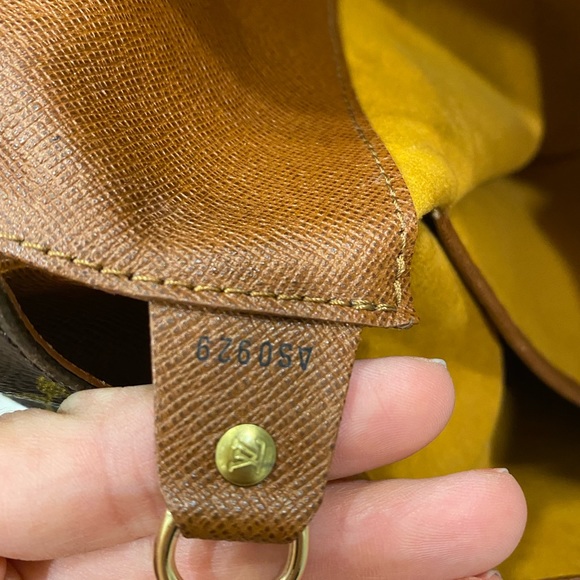 Vintage Louis Vuitton Crossbody Messenger Bag - Picture 13 of 16